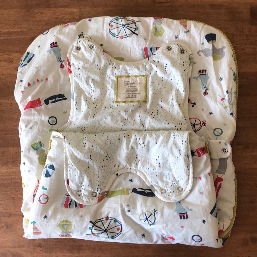 petit Pehr sleep sack. 9-18 months. Like new!